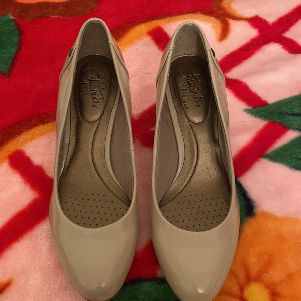 Lively Heel (Taupe)